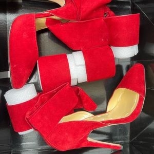 Minah Abdul high heels